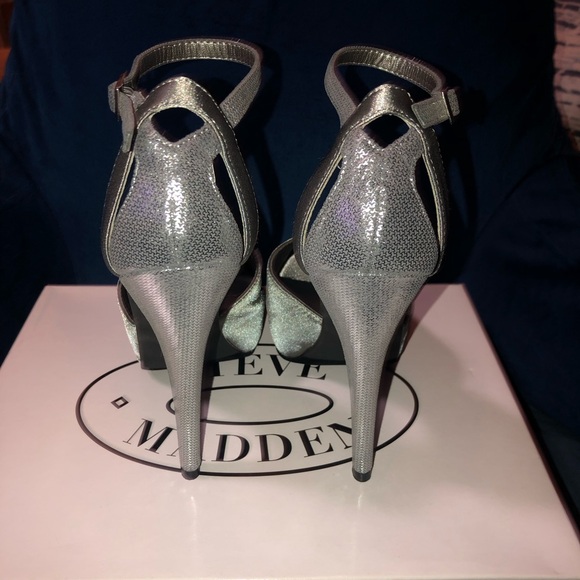 Like New - Steve Madden Tia Silver Satin Heels - Picture 5 of 10